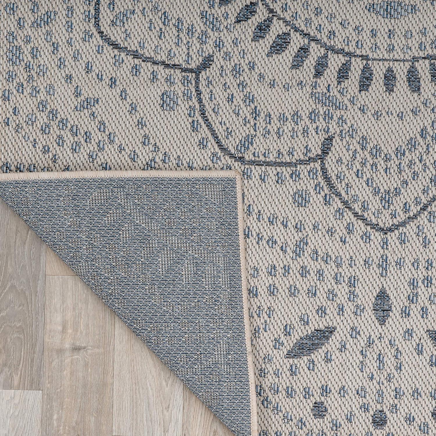 imageRugshop Blue Medallion IndoorOutdoor Area Rug Fade Resistant for Living Room Dining Room and Bedroom 5 x 7Cream