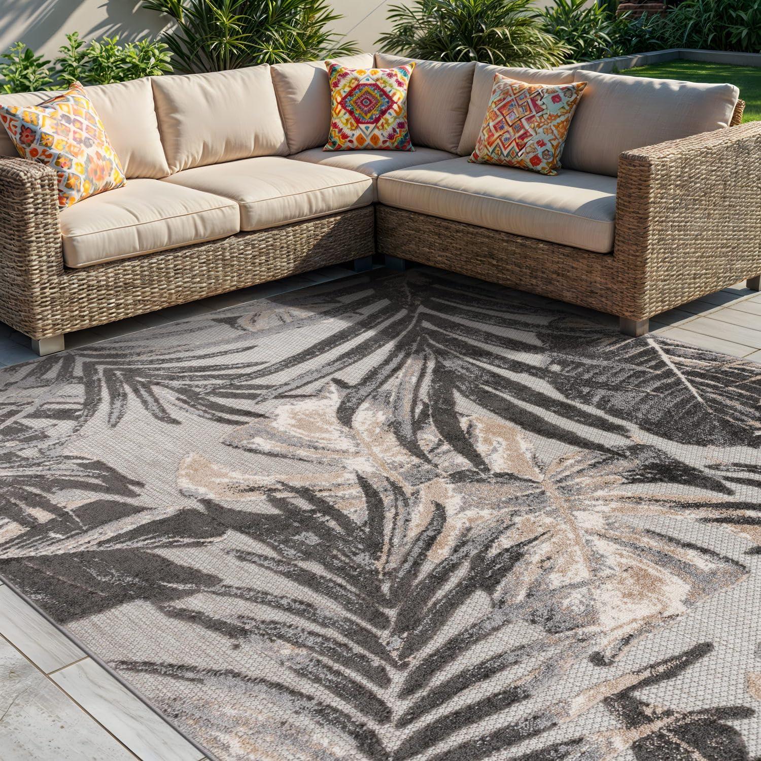 imageRugshop Tropical Floral Leaves IndoorOutdoor Area Rug 5 x 7 GrayGrey