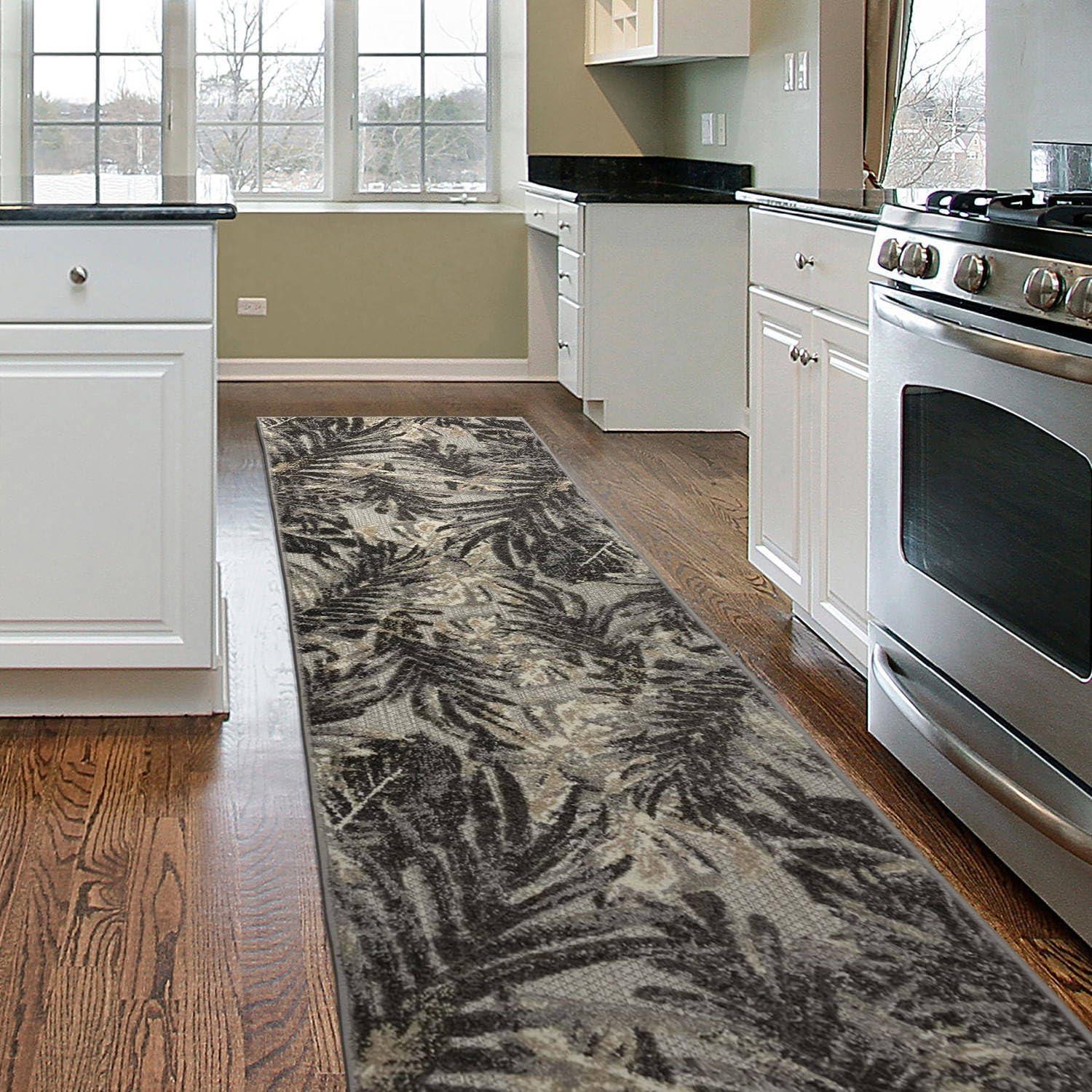 imageRugshop Tropical Floral Leaves IndoorOutdoor Area Rug 5 x 7 GrayGrey