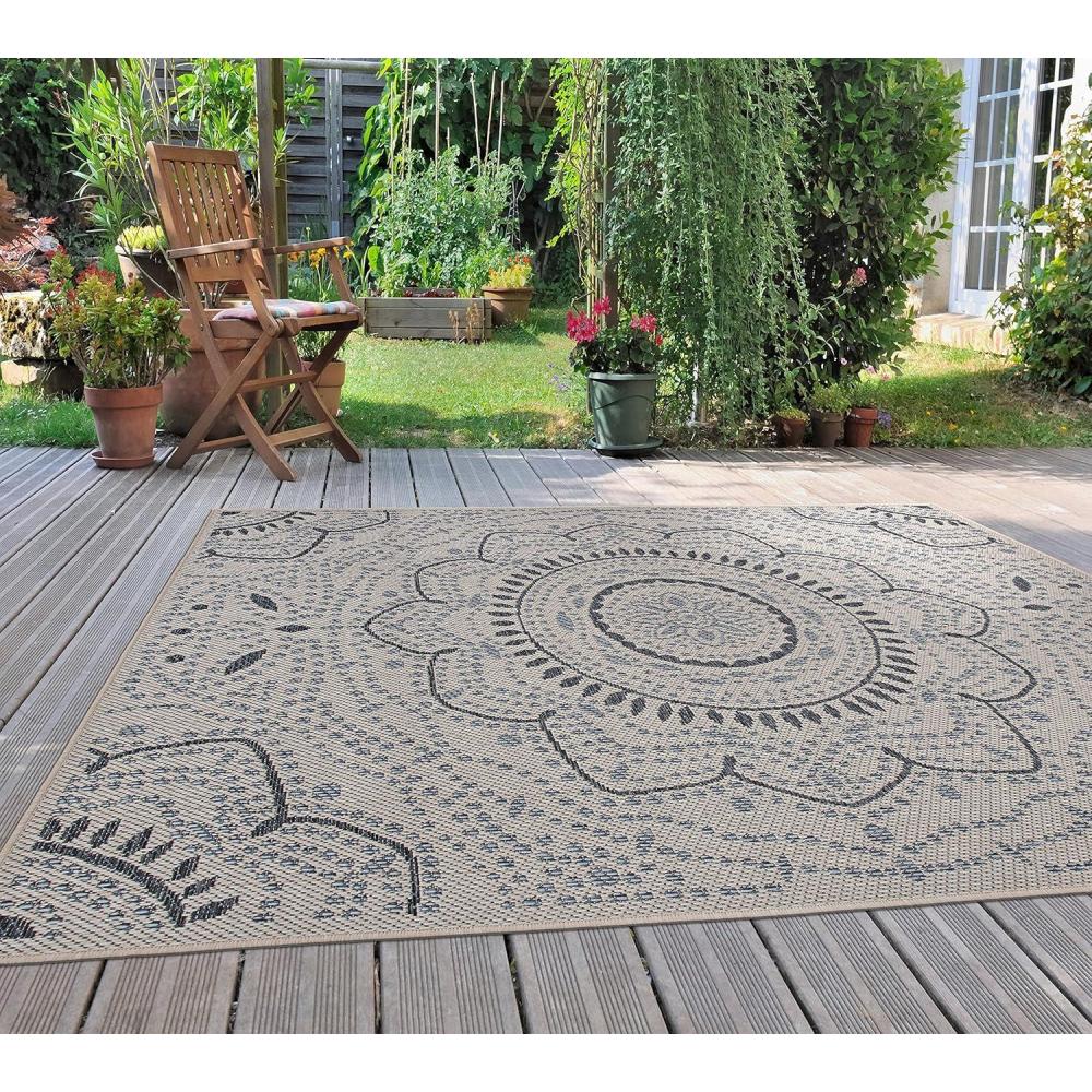 imageRugshop Blue Medallion IndoorOutdoor Area Rug Fade Resistant for Living Room Dining Room and Bedroom 5 x 7Cream