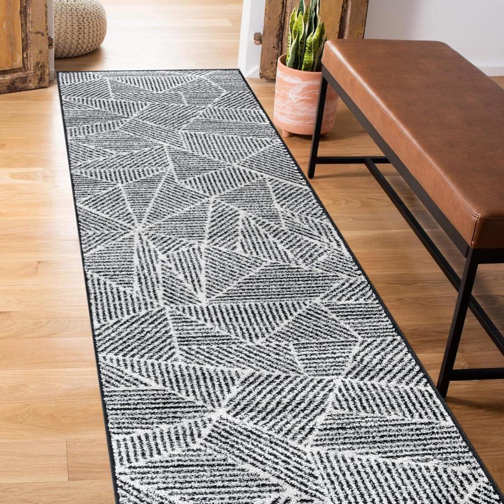 imageRugshop Contemporary Geometric Stripe High Traffic Living RoomBedroomKitchen Home Office Area Rug 5 x 7 CreamBlack