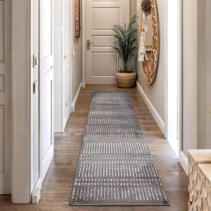 Rugshop Contemporary Stripe Lines High Traffic Living Room,Bedroom,Kitchen, Home Office Area Rug 5′ x 7′ Cream(Brown)