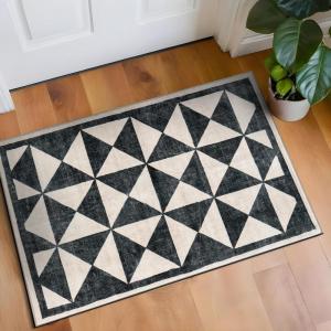Rugshop Geometric Diamond Washable Non Slip Area Rug 5′ x 7′ Cream(Cream)