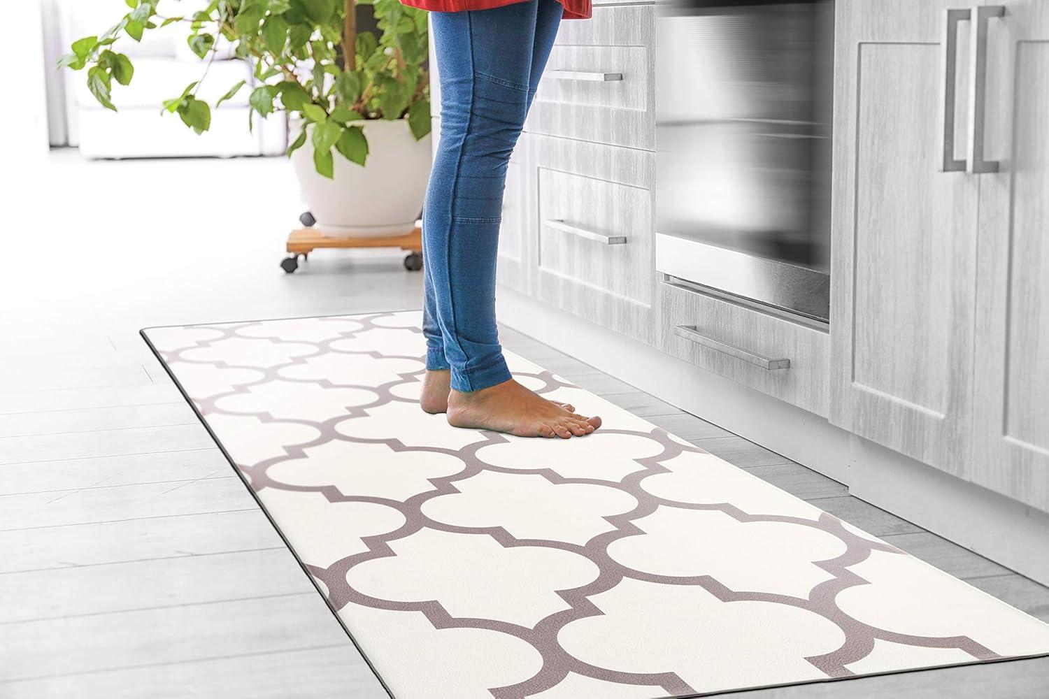 imageRugshop Contemporary Modern Moroccan Trellis Anti Fatigue Standing Mat 18 x 47 Cream